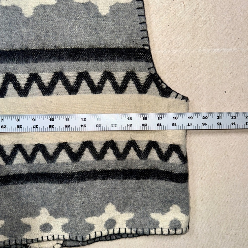 Cheyenne Autumn Womens Wool Blend Southwestern Sweater Vest Grey Boho Small - Picture 6 of 6